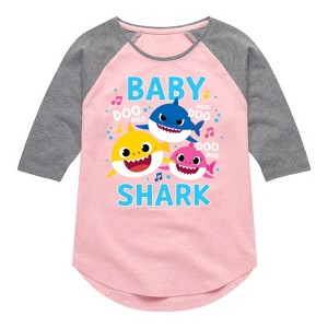 Girls' - Baby Shark - Baby Shark Family Doo Doo Doo Shirt Tail Raglan Graphic T-shirt - 1 of 4