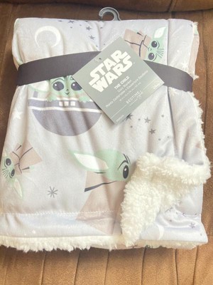 Baby yoda best sale blanket target