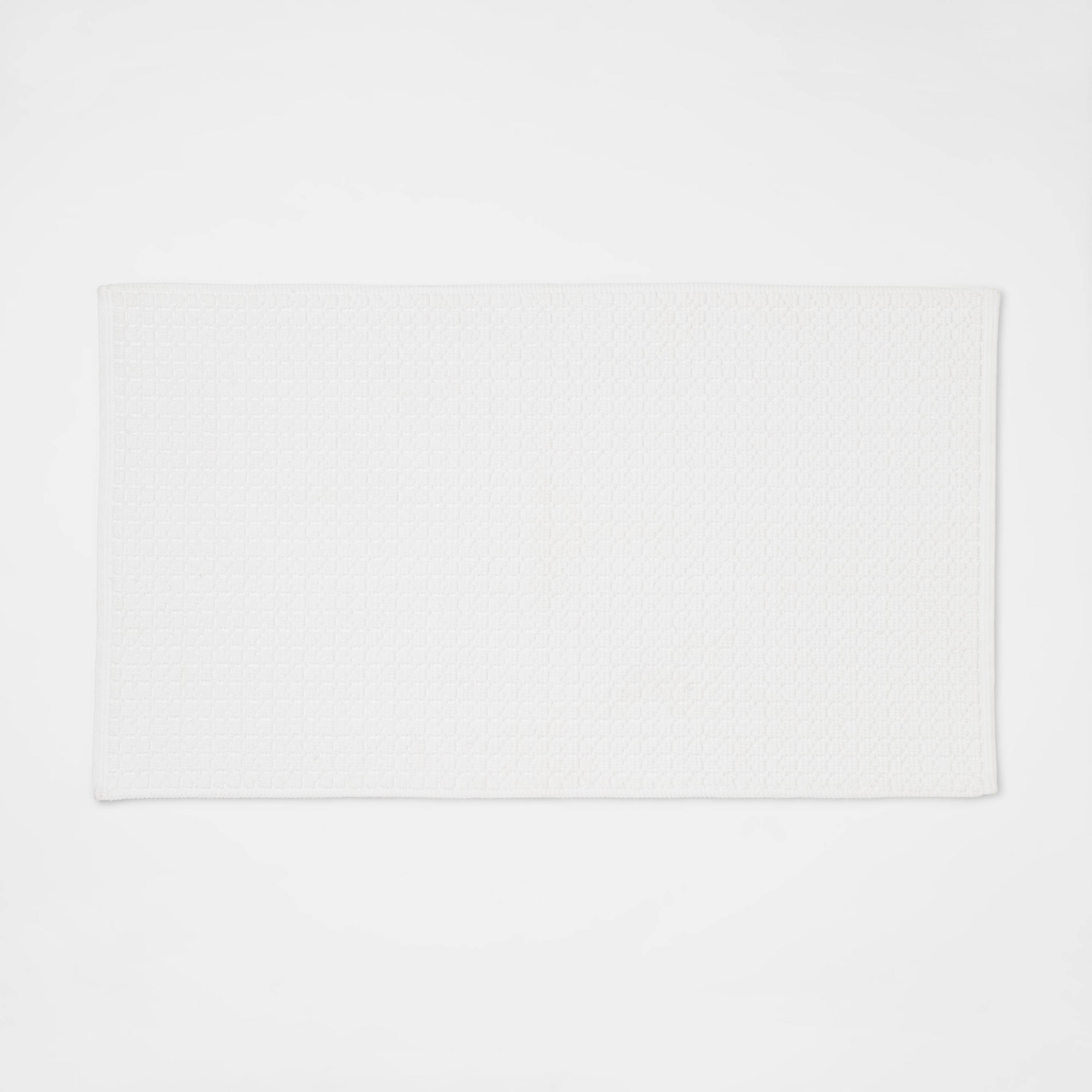 20"x34" Antimicrobial Bath Rug White - Threshold™
