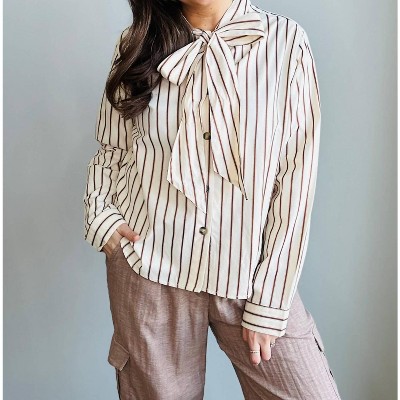 Women's Savannah Bow Tie Shirt - Aaron & Amber