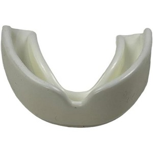 Amber Fight Gear Ultimate Comfort&Protection Customizable Mouthpiece for Personalized Fit &Reliable Protection–Ideal for MMA,Boxing,Martial Arts,White - 1 of 4
