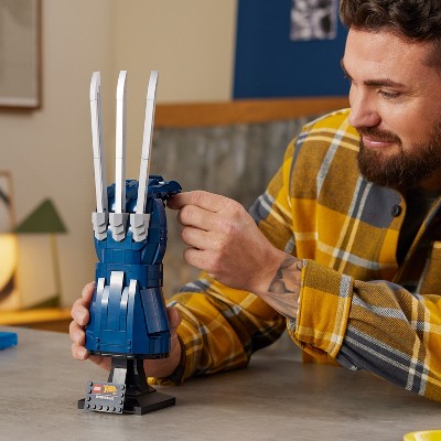 LEGO Marvel Wolverine&#39;s Adamantium Claws Collectible Building Kit; X-Men Glove 76250_1