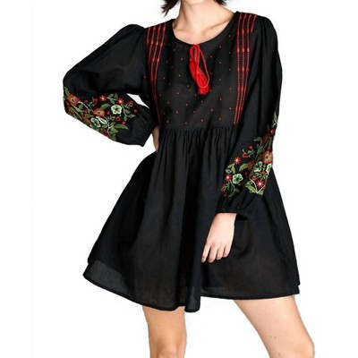 Women's Floral Embroidered Peasant Dress - PLUS - Velzera