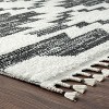 Luxe Weavers South Western Fringe Geometric Indoor Area Rug - 3 of 4