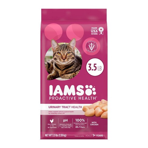 Iams Proactive Health Urinary Tract Health with Chicken Adult Premium Dry Cat Food - image 1 of 4