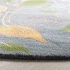 Soho SOH217 Hand Tufted Indoor Rugs - Safavieh - 3 of 4