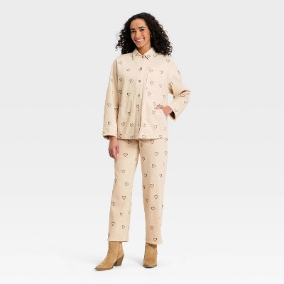 Женские куртки Universal Thread Women's Heart Embroidered Chore Denim Jacket - Universal Thread™ Cream S — фото 3