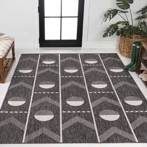 JONATHAN Y Soren Modern Geometric Indoor/Outdoor Area Rug - 1 of 4