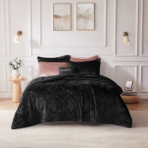 4 Pcs Luxury Style Velvet Duvet Set, Diamond Quilting Ultra Soft Bedding Set for Cold Season, Easy Care Bed Set with Matching Shams & Pillow - 1 of 4