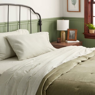 Threshold 250 Thread Count Organic Cotton Percale 4-Piece Sheet Set