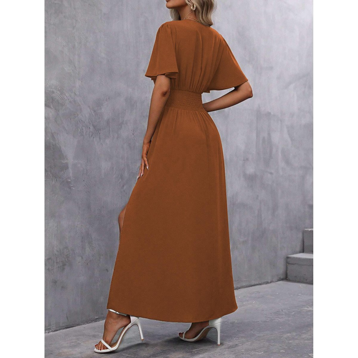 Женские платья Garvee Women's Summer Dress Elegant Side-Slit Evening Dress Classy V-Neck Short Sleeve Cocktail Midi Dress Camel L — фото 4