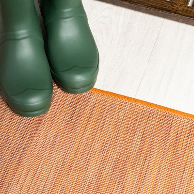 Ethan Modern Flatweave Solid Orange 6' Square Synthetic Rug