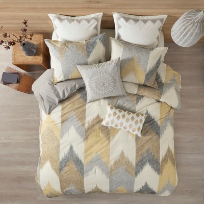3 Pcs Sophisticated Ikat Chevron Print Duvet Set, Winterfall Home Textile fits Stylish Bedroom Decor