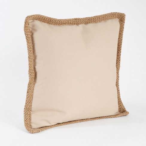 Jute trim 2024 outdoor pillow