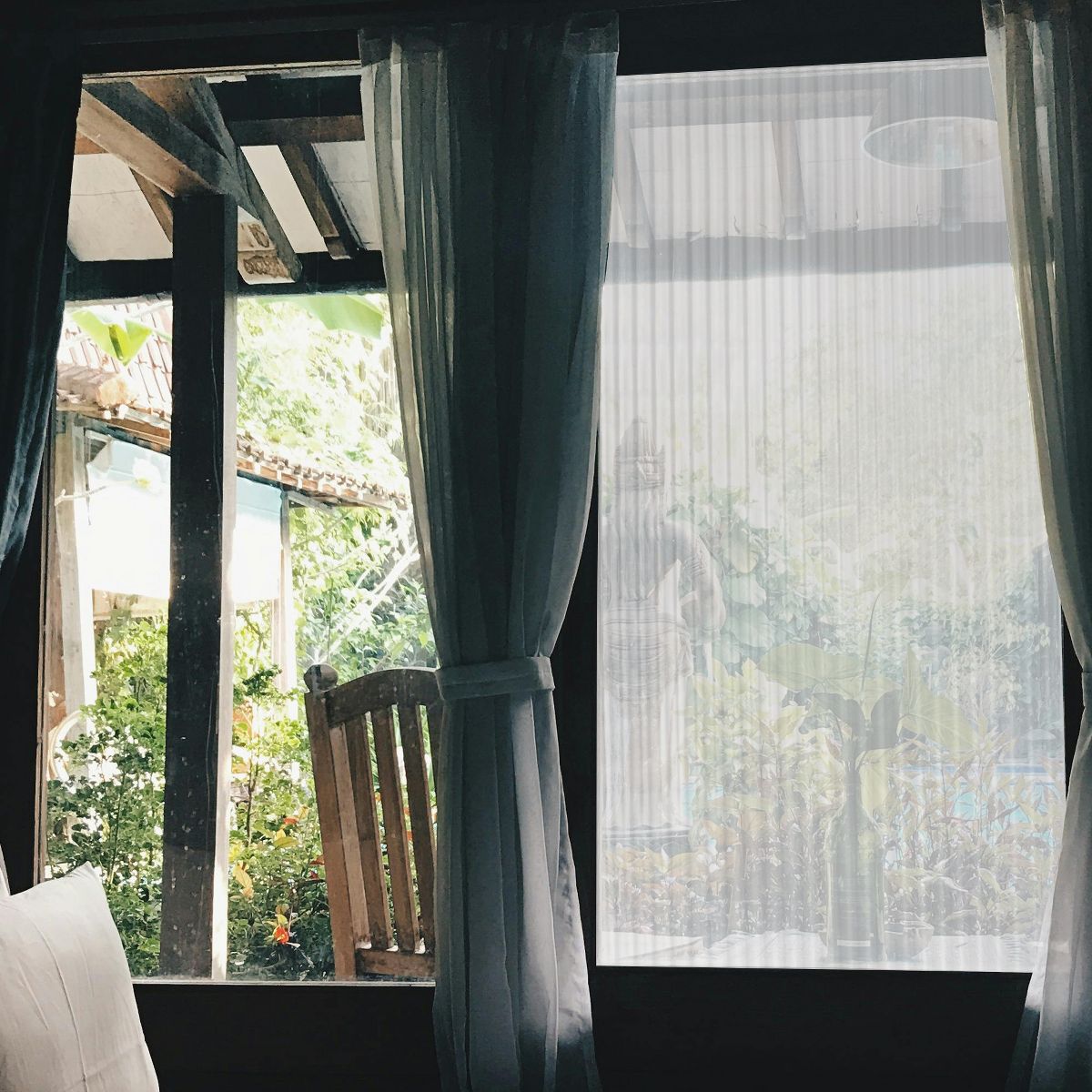 Unique Bargains Vertical Pattern Window Privacy Film 39.37"L x 17.72"W Clear 1 Pc - thumbnail 5