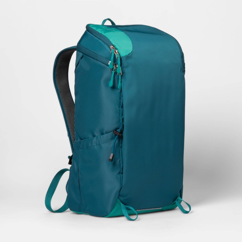 20.5" Daypack Turquoise Blue - Embark