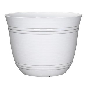 L&G Solutions 11 in. H X 14.5 in. D Polyresin Galileo Planter White - 1 of 1
