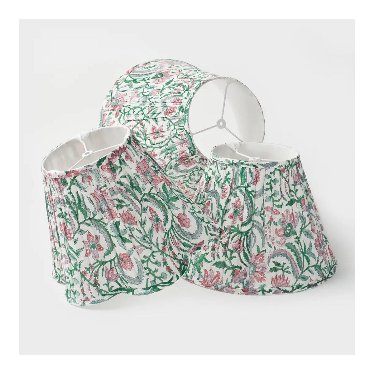 Mela Artisans Mage Hand Block Printed Pleated Cotton Lampshade - thumbnail 3