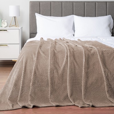 Taupe Twin Fleece Chevron Throw Blanket