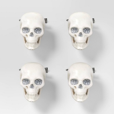 4pk Plastic Skull Clips Set Figurine - Hyde and EEK! Boutique™ Gray
