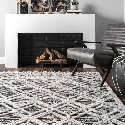 Braided Square Gray Geometric Easy Care Area Rug, 6' 7" x 9'