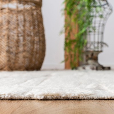 Ivory Hand-Tufted Wool 7' x 7' Square Area Rug