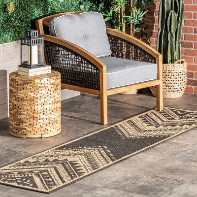 Landry Aztec Charcoal 2x8 Feet Prism Pattern Area Rug