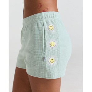 Samii Ryan | Smiley® Perspective Thermal Shorts, Large, 4 - 1 of 4