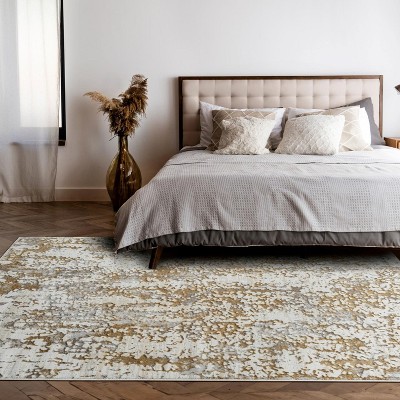 Gold and White Modern Abstract 5' x 7' Area Rug