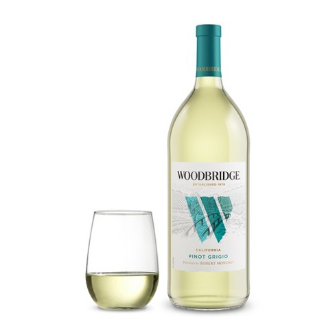 Woodbridge Pinot Grigio White Wine - 1.5L Bottle - image 1 of 4