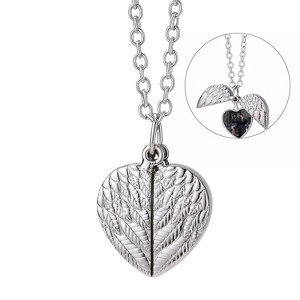 Silver Alloy Leaf-Textured Heart Locket Necklace, Modern O-Link Chain, Photo-Holding Pendant, Unisex Sentimental Jewelry for Daily Wear & Gifting - 1 of 4
