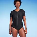 Women's Short Sleeve One Piece Swimsuit with Front Zip - Kona Sol™
