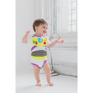 Disney Mickey Mouse Lion King Winnie the Pooh Pixar Toy Story Finding Nemo Baby 5 Pack Bodysuits Newborn to Infant - 1 of 4
