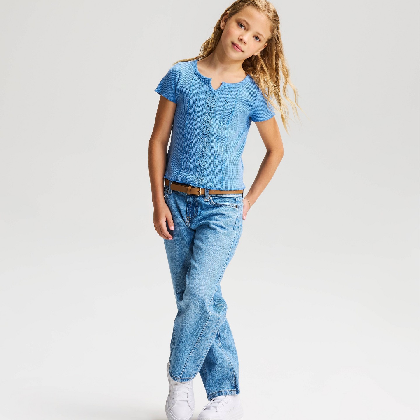 Футболка Cat & Jack Short Sleeve Fitted Lace Trim Waffle Knit T-Shirt для девочек, цвет: Синий — фото 1