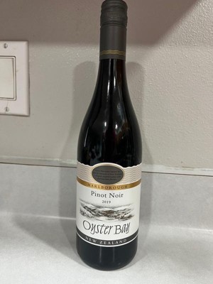 Oyster Bay Pinot Noir 750mL – Wachusett Wine & Spirits
