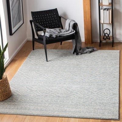 Light Grey and Ivory Hand-knotted Synthetic 4' x 6' Area Rug