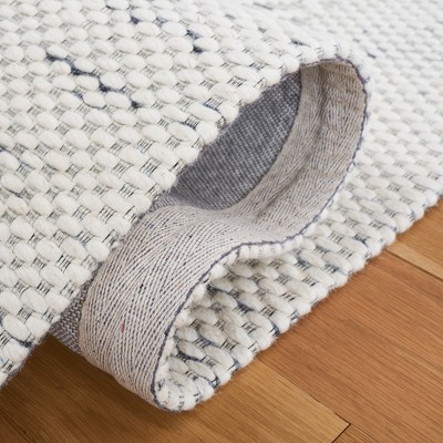 Ivory and Black Hand Woven Wool Area Rug, 3' x 5'