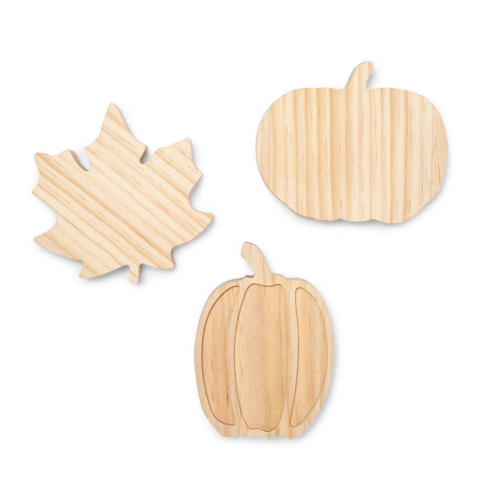 3pk Halloween Pumpkins and Leaf Routed Wood Bases - Mondo Llama