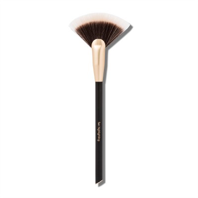 fan makeup brush