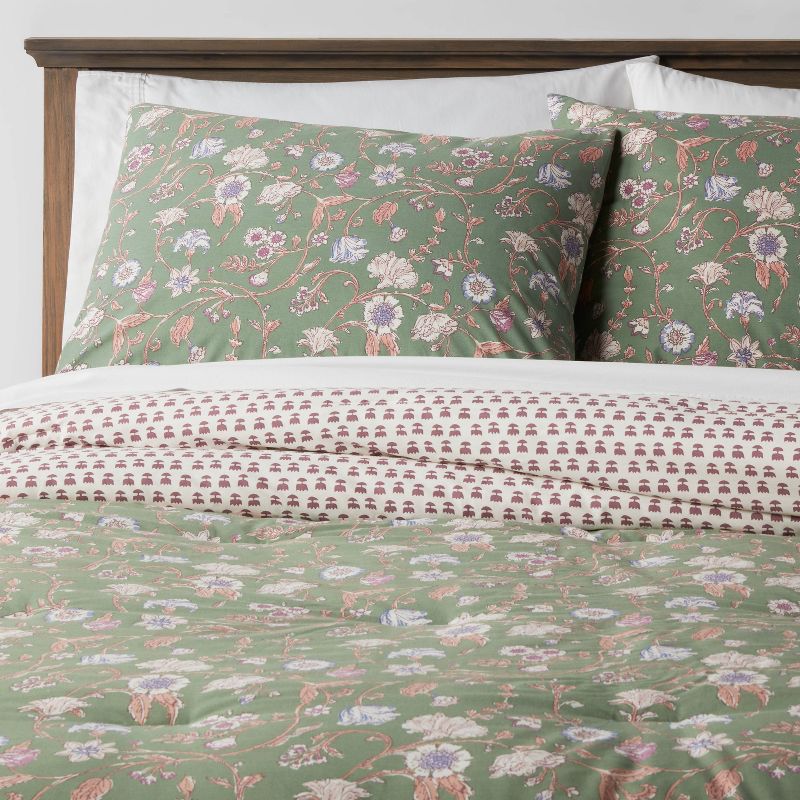 Boho Reversible Printed Comforter & Sham Set Green Floral - Threshold™, 1 of 7