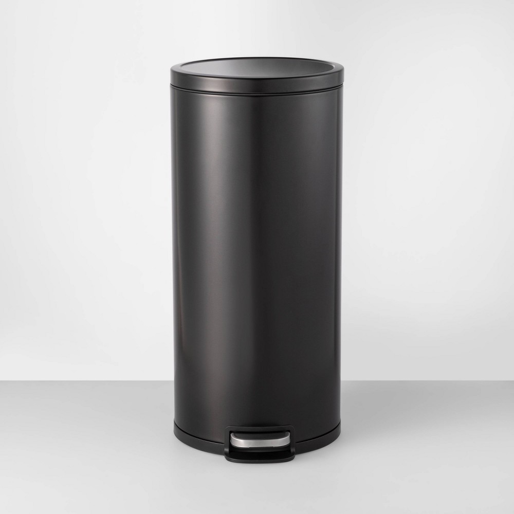 Round Step Trash Can  - Made By Design&amp;#8482;