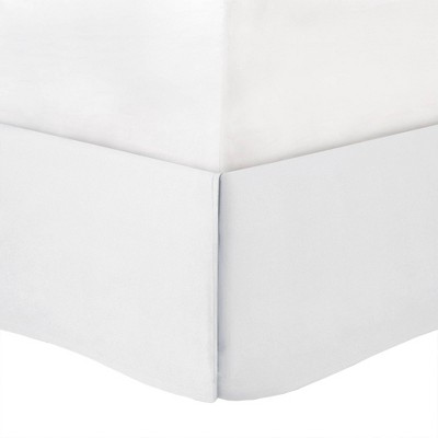 White Full 7-Piece Tufted Comforter Set with Shams