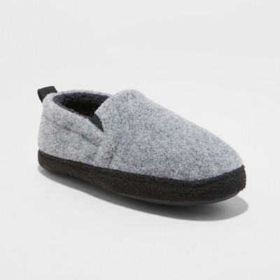 boys slippers