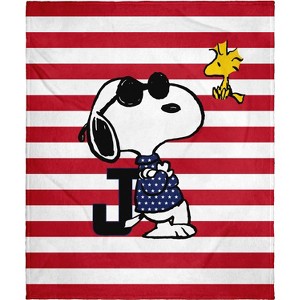 Intimo Peanuts Joe Cool Snoopy Woodstock Flag Plush Fleece Throw Blanket Wall Scroll Multicoloured - 1 of 3