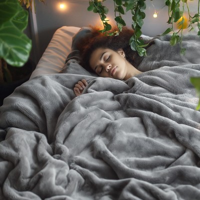 Bedsure | Flannel Blanket Solid 280GSM Soft Fuzzy Plush  Bed Blanket