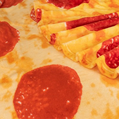 Pizza Print 80-Inch Reversible Fleece Blanket for Pets