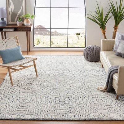 Hand-Tufted Elegance Wool Rug in Blue, 4' x 6'
