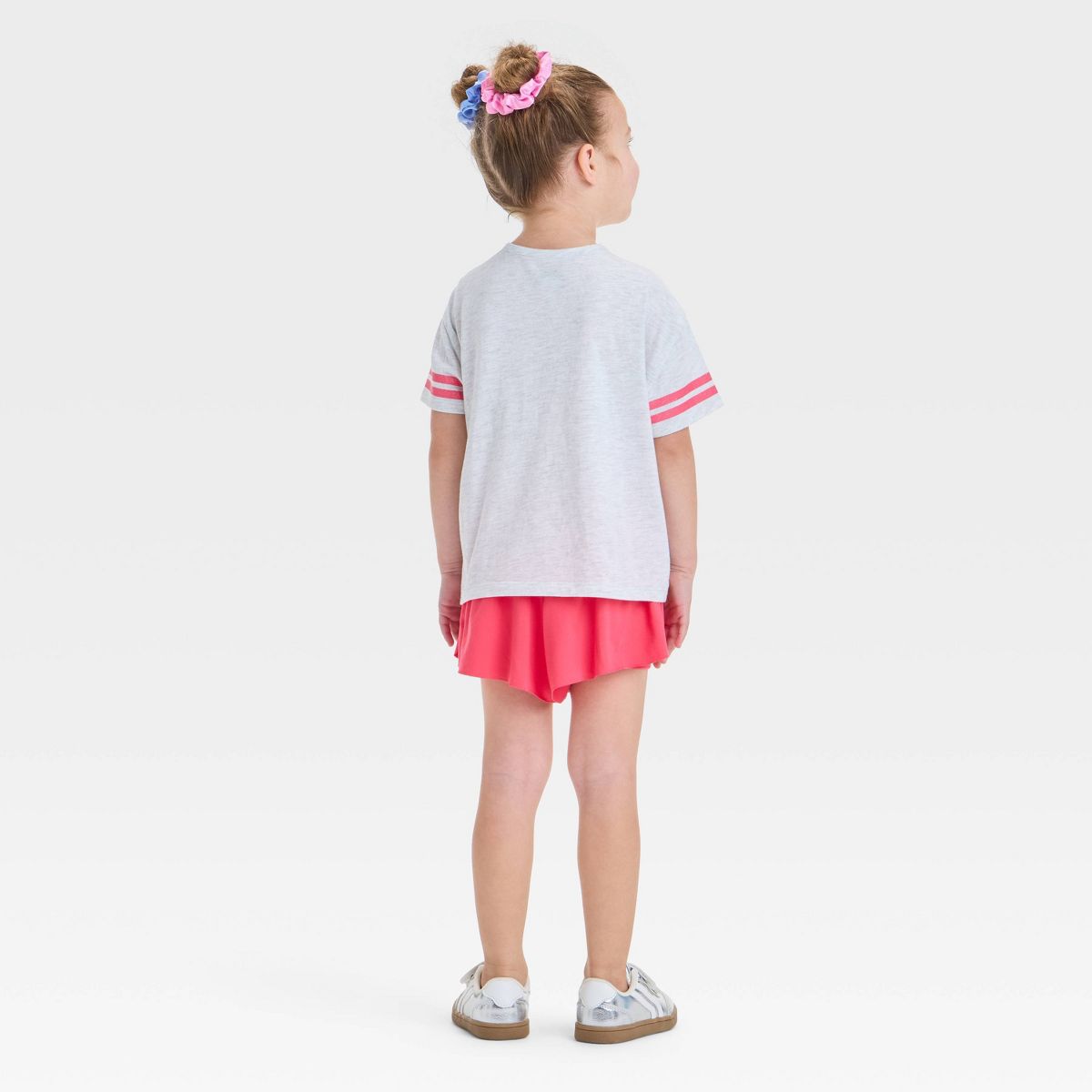 Toddler Girls' 2pc Bluey Cherry Athletic Top & Shorts Set - Pink - thumbnail 2
