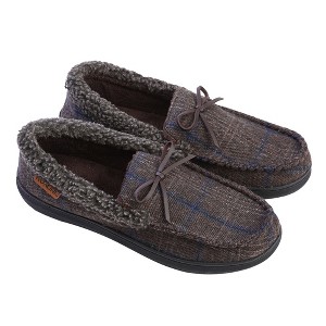 Men's Slippers Moccasin Plush Lined House Shoes Fuzzy Furry - 1 of 4