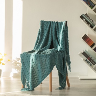 Blue Chevron Pattern Knit Throw Blanket with Fringe